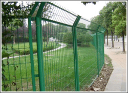 供应公路;铁路护栏网;隔离栅;市政防护