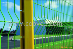 供应公路护栏网、围网&mdash;友良护栏