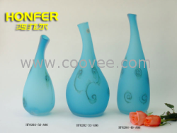 供应玻璃花瓶，果盘，烛台，餐具